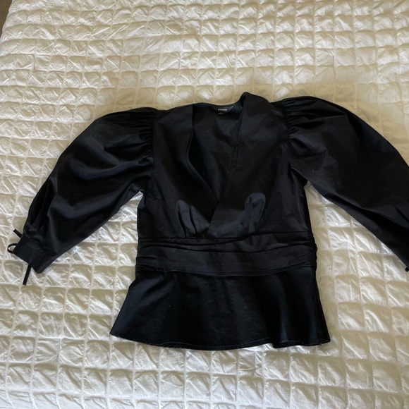 Express black puff sleeve blouse - Picture 1 of 7